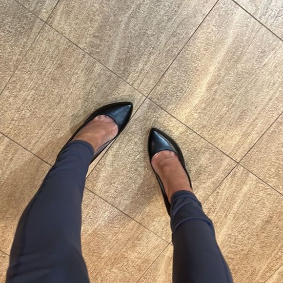 Escada black and gold leather heels - Picture 9 of 14